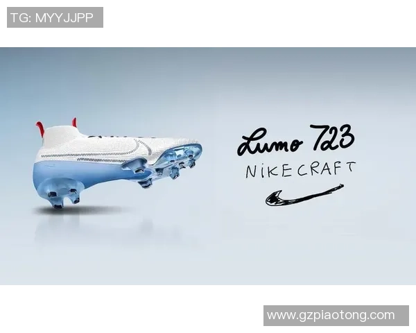 学生桌挂钩设计灵感源于足球明星的创意与实用结合