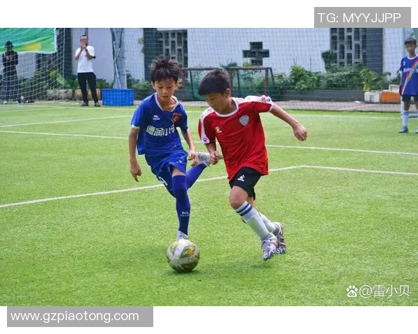 追逐梦想的绿茵场上我如何成为一名足球明星